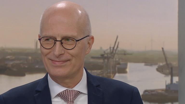 Peter Tschentscher von der SPD mit einer Reaktion zur Bürgerschaftswahl in Hamburg.