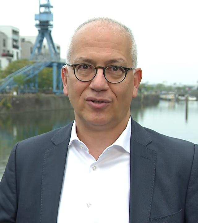 Tarek Al-Wazir  B'90/Grüne | Vorsitzender Verkehrsausschuss