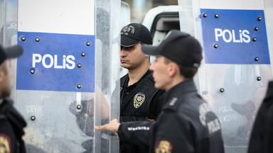 Türkische Polizeibeamte im Einsatz in Ankara