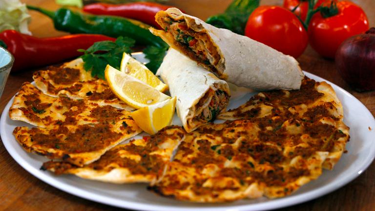 Lahmacun - Türkische Pizza