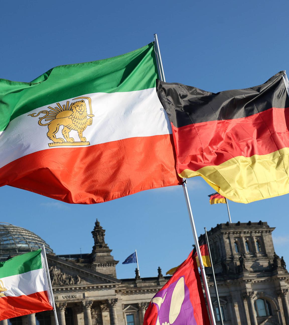 Typical: Deutschland und Iran
