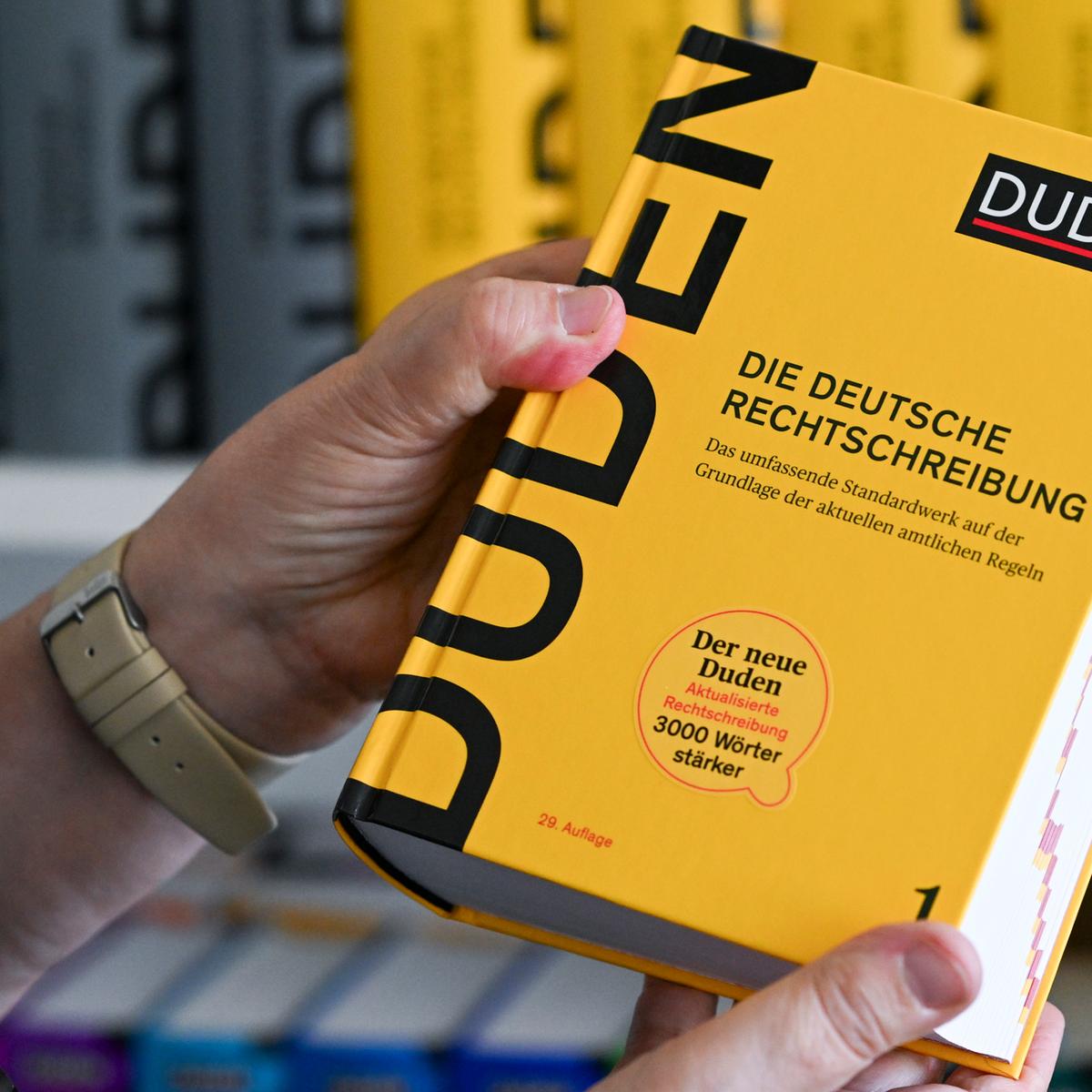 Duden: "ChatGPT", "Klimakleber" als neue Wrter aufgenommen