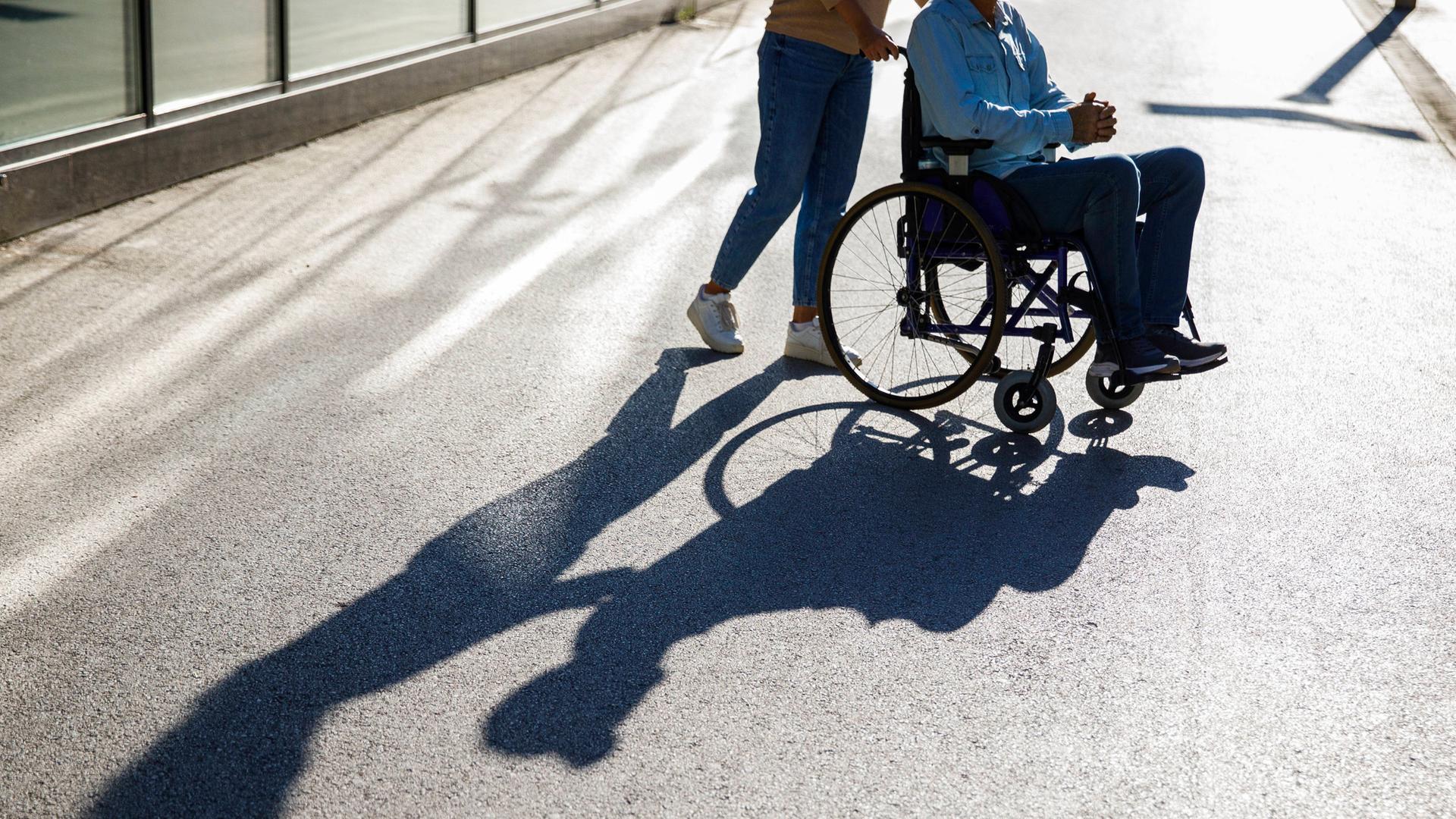 Typical: Person mit einer Behinderung