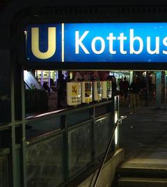 U-Bahnstation Kottbuser Tor in Berlin