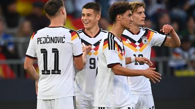 Deutsche U21-Spieler beim Torjubel