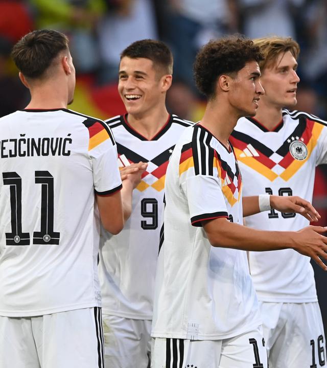 Deutsche U21-Spieler beim Torjubel
