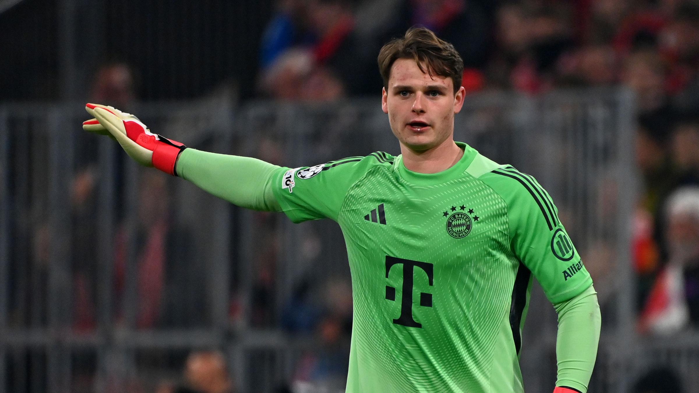 Jonas Ubrig vom FC Bayern München in der Allianzarena am 18.03.2026.