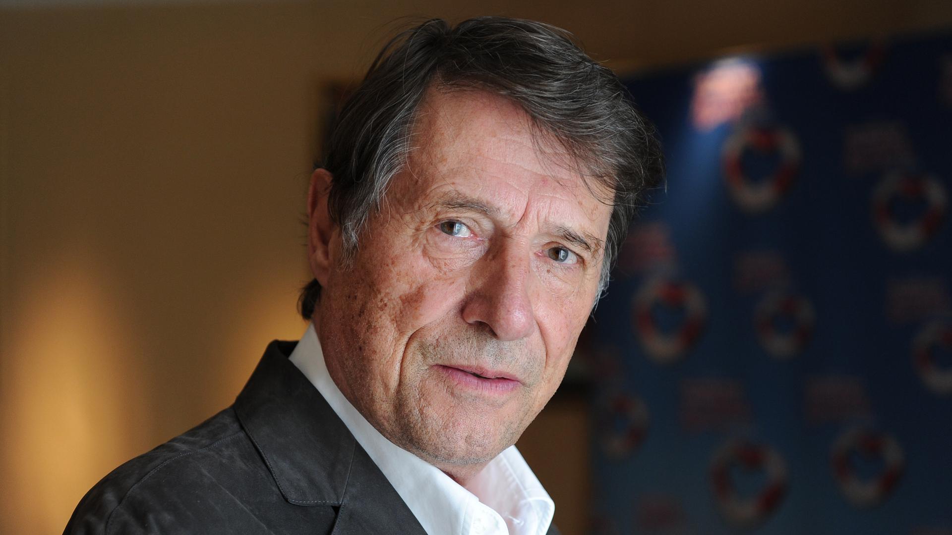 Sänger Udo Jürgens am Klavier 