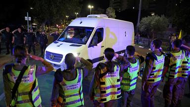 Hamas übergibt vier weitere Leichen