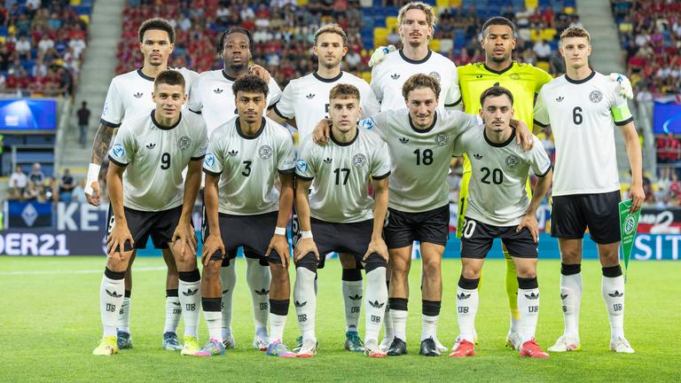 UEFA, U21, Europameisterschaft: Tschechien - Deutschland, Mannschaftsfoto