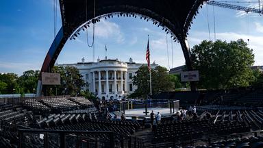 Die Arena der Ultimate Fighting Championship (UFC) ist zu sehen, während die Vorbereitungen für die Veranstaltung „UFC Freedom 250“ auf dem South Lawn des Weißen Hauses in Washington, D.C., am 11.06.2026, weitergehen. 