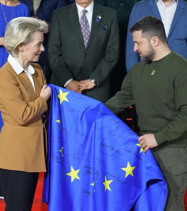 Ursula von der Leyen und Wolodymyr Selenskyj 
