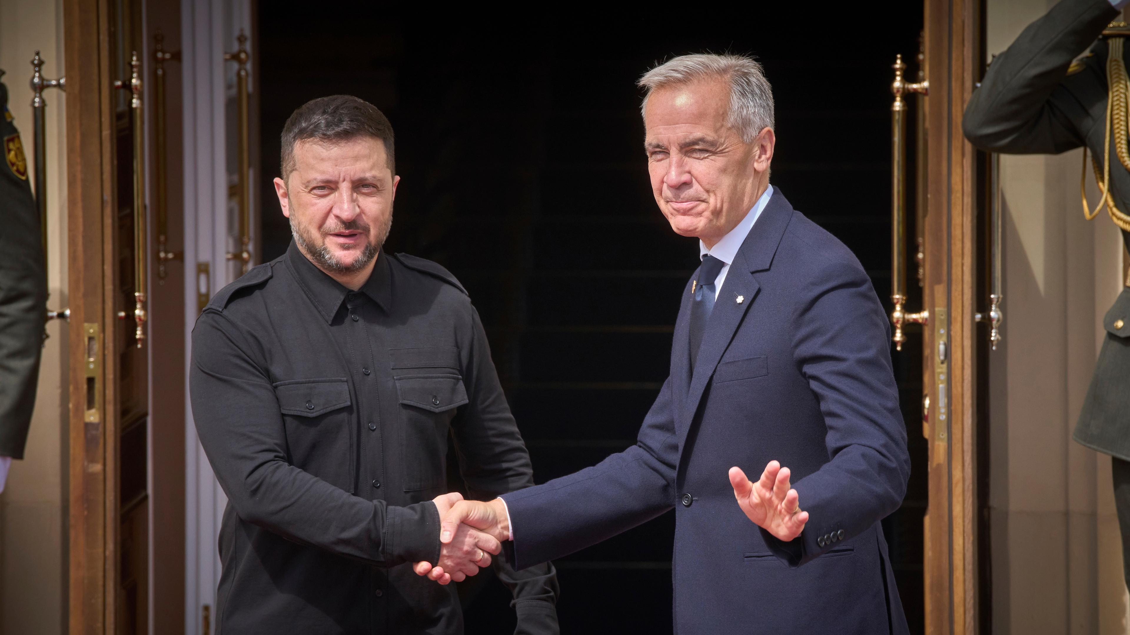 Kanadas Premierminister Carney besucht Ukraine