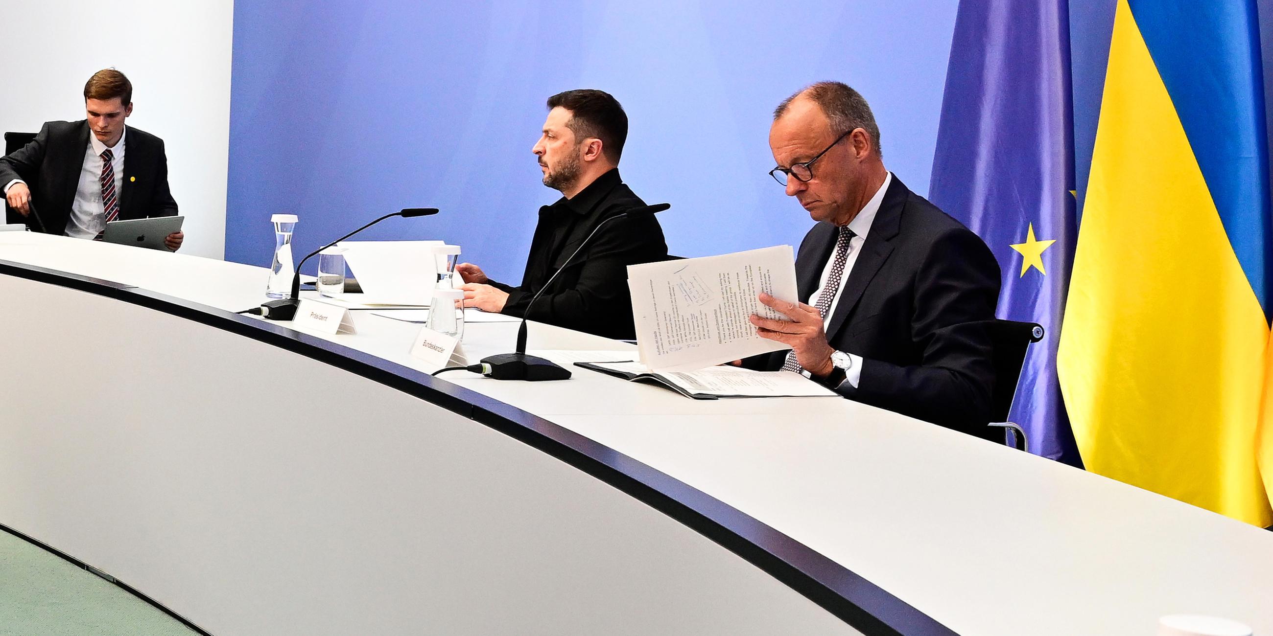 Wolodymyr Selenskyj, Präsident der Ukraine und Bundeskanzler Friedrich Merz (CDU)