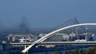 Dieses Foto zeigt die Explosion einer Drohne während eines Luftangriffs auf Kiew am 11. Oktober 2026. 