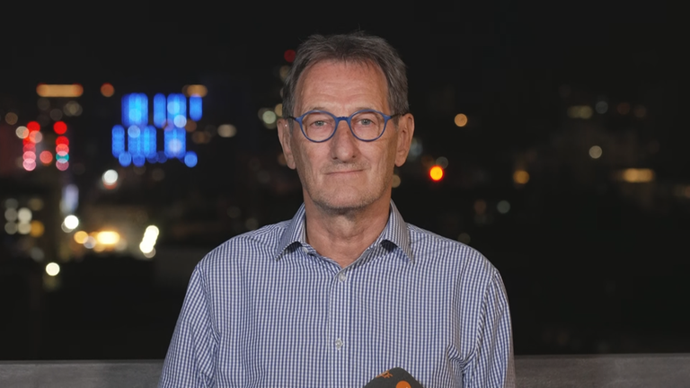 ZDF-Reporter Luc Walpot bei ZDFheute live.