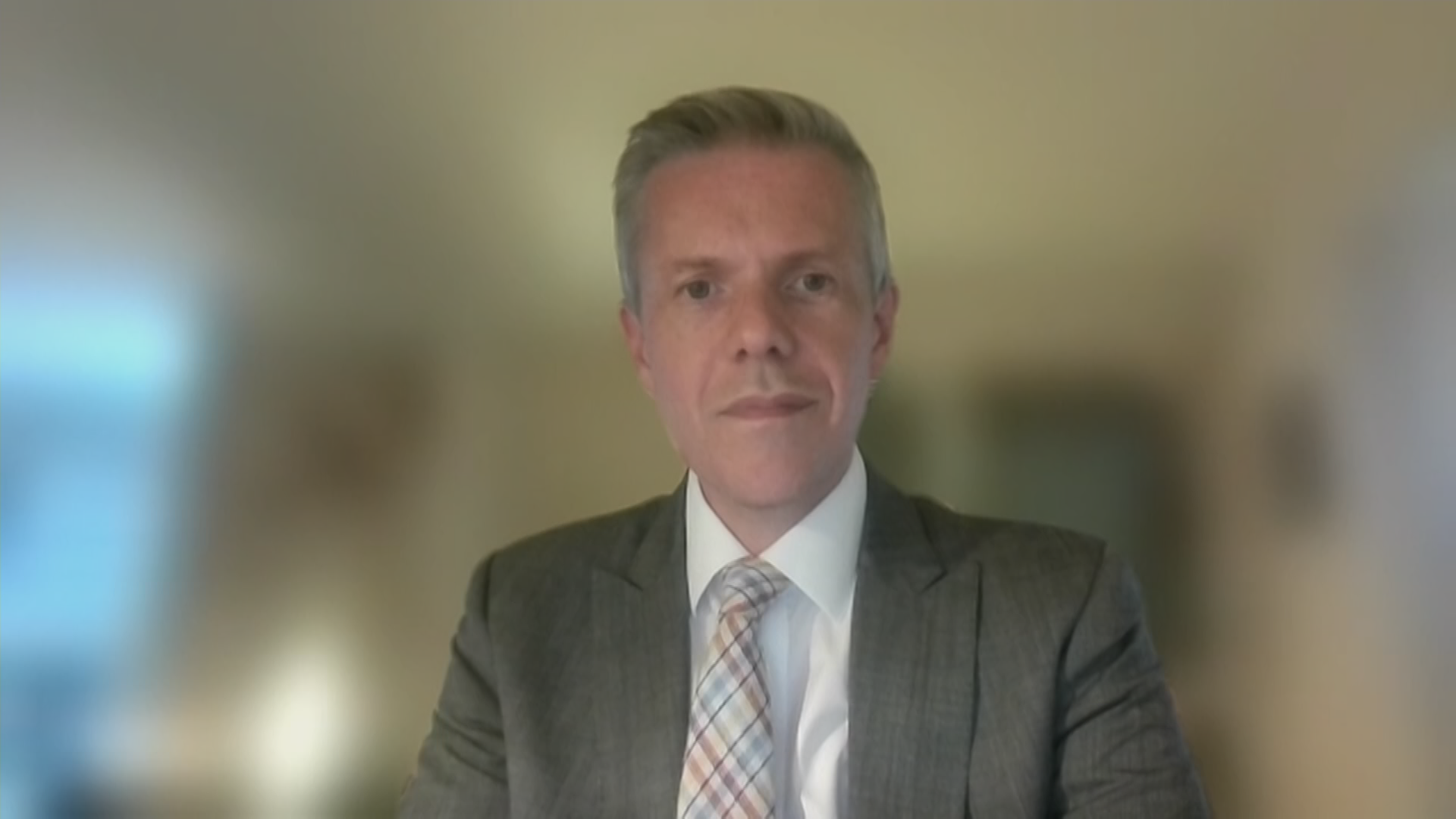 Militärexperte Dr. Marcus M. Keupp zu Gast bei ZDFheute live.