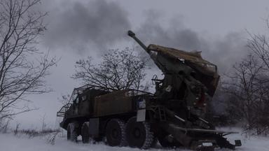 Ein ukrainischer Panzer an der Front 
