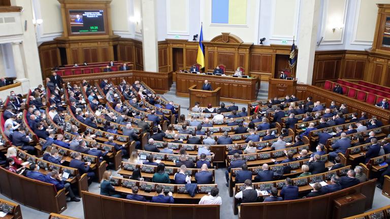 Abgeordnete nehmen an der Ernennung des neuen Verteidigungsministers der Ukraine in der Werchowna Rada teil. (Archivbild)