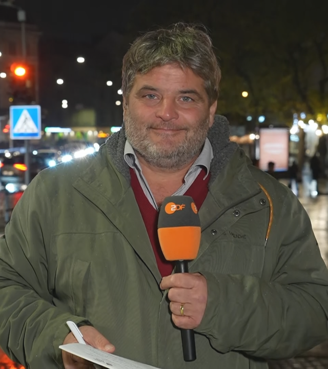 ZDF-Reporter Dara Hassanzadeh