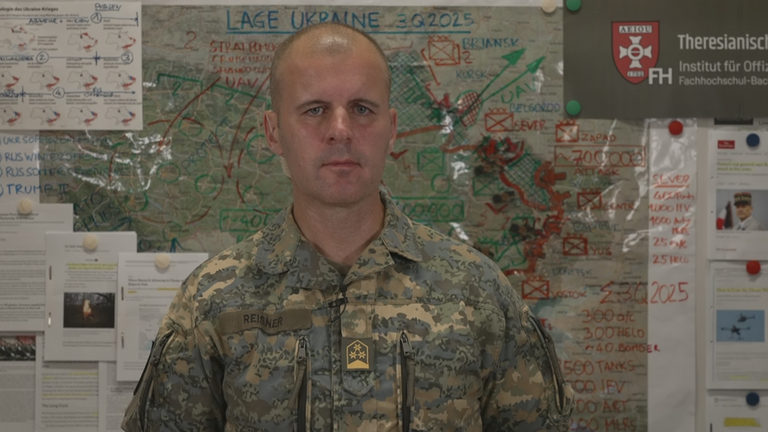 Oberst Markus Reisner bei ZDFheute live.