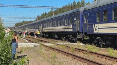 Evakuierung eines Zuges in der Ukraine