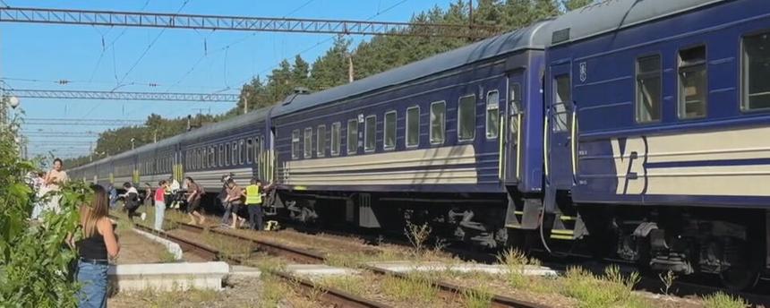 Evakuierung eines Zuges in der Ukraine
