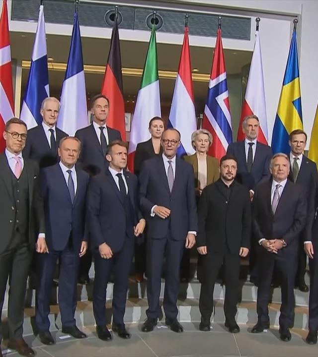 Regierungschefs bei der Verhandlung nach einem möglichen Frieden in der Ukraine.