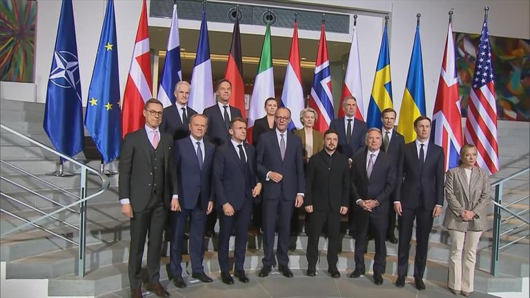 Regierungschefs bei der Verhandlung nach einem möglichen Frieden in der Ukraine.