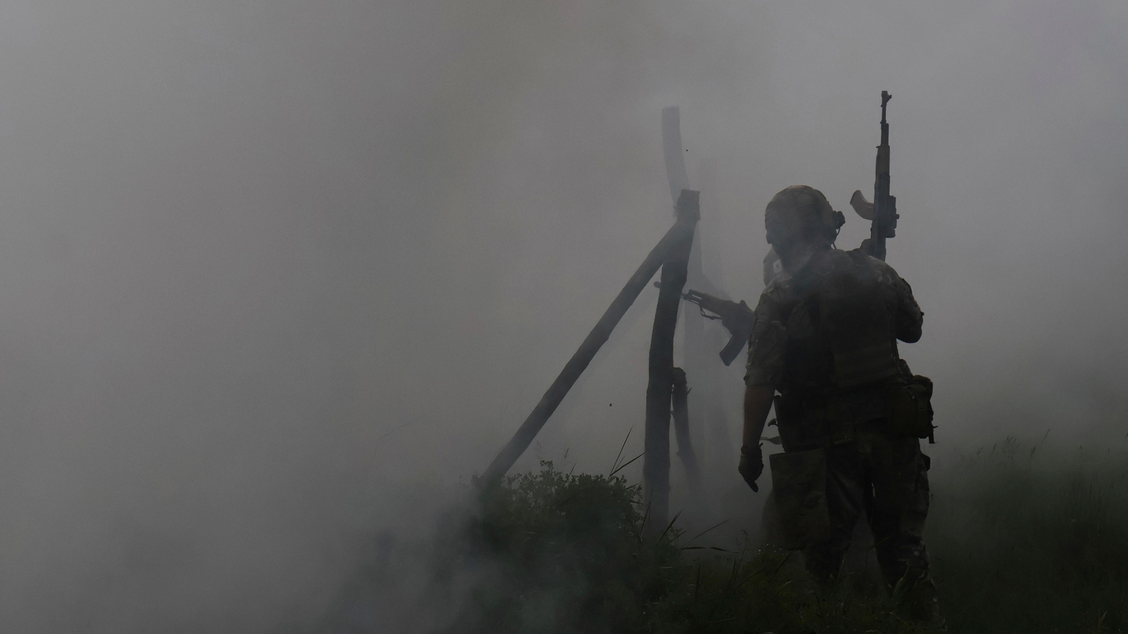 Symbolbild: Ukrainische Soldaten bei der militärischen Ausbildung