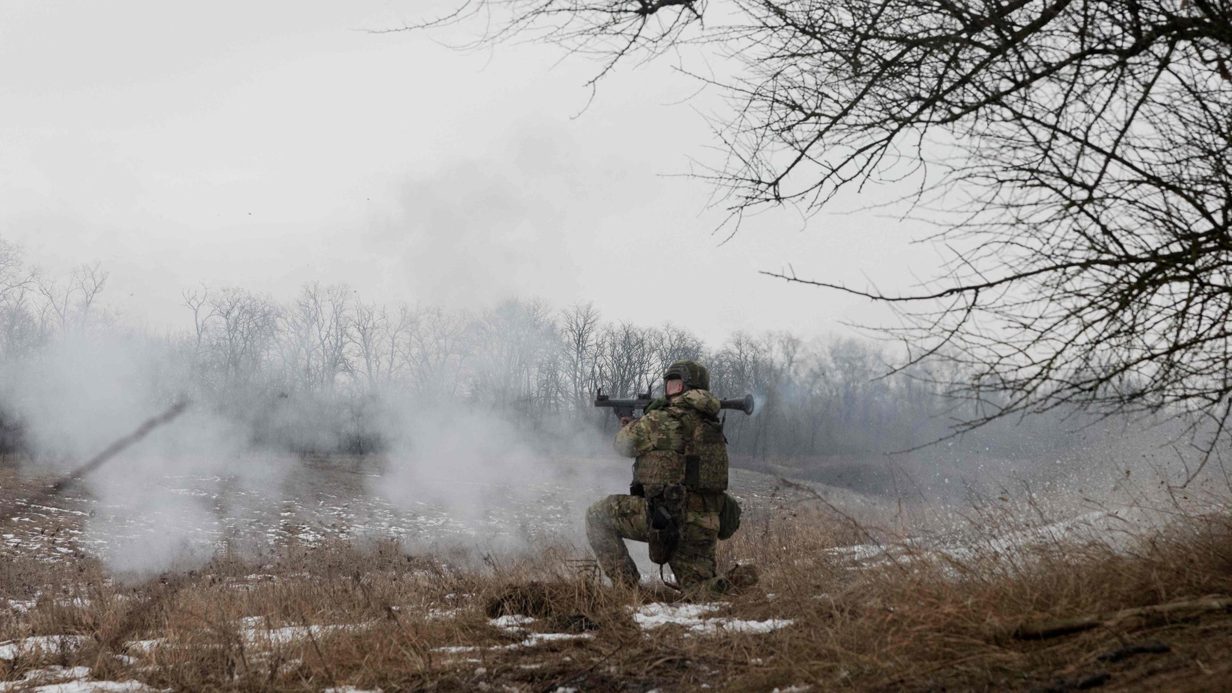 Ein Ukrainischer Soldat im Einsatz in der Region Saporischschja. (Archivbild)
