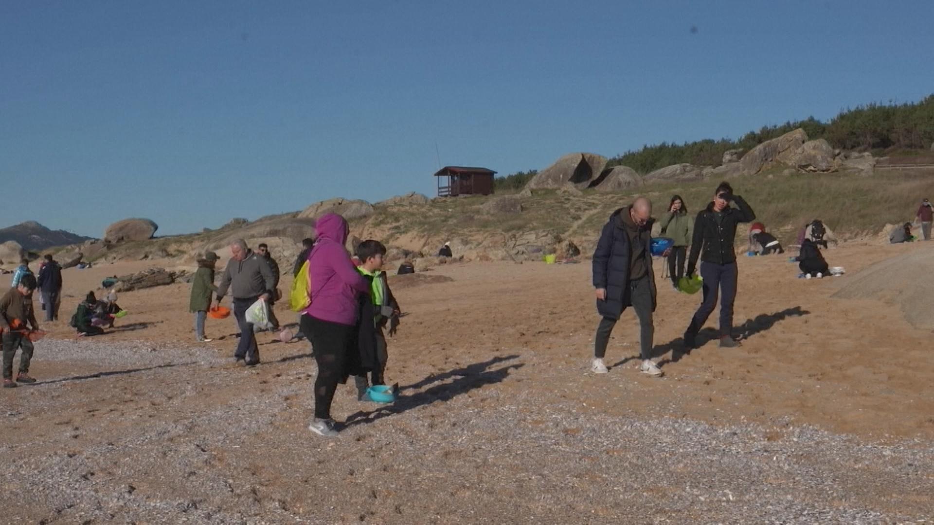 Umweltnotstand an der galizischen Küste                                         UmweUmweltnotstand an der galizischen Küste