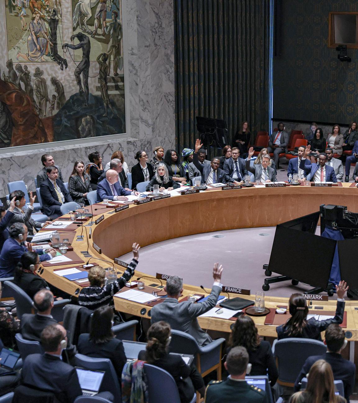 Der Sicherheitsrat der Vereinten Nationen verabschiedet eine Resolution über die Westsahara.