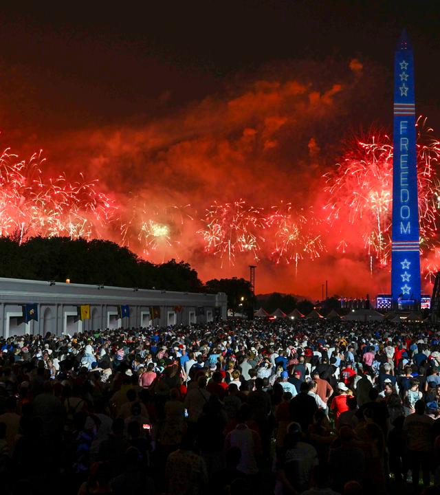 Mit einem spektakulären Feuerwerk feiern die USA ihren 250. Jahrestag der Unabhängigkeit.