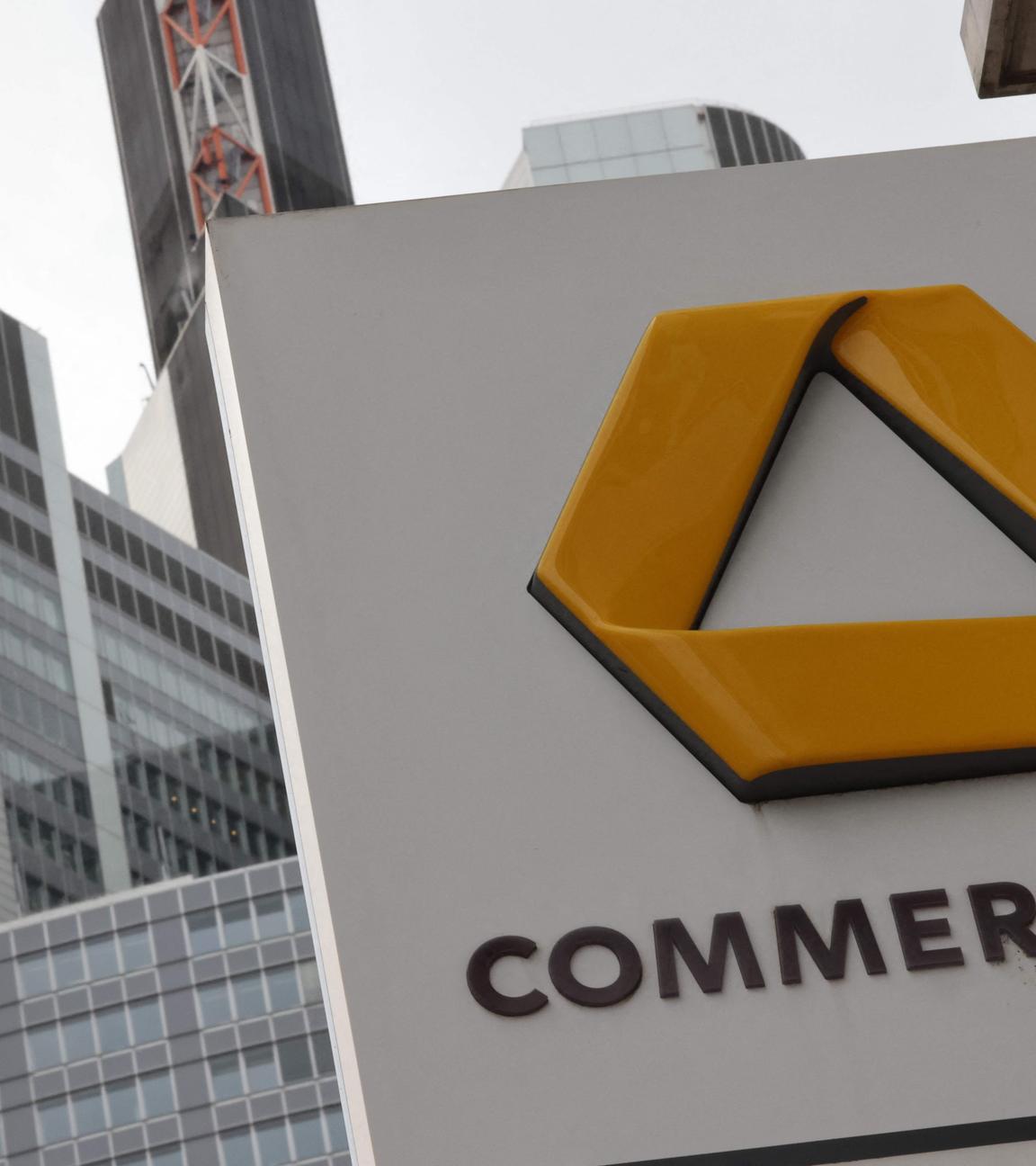 UniCredit pokert um Commerzbank