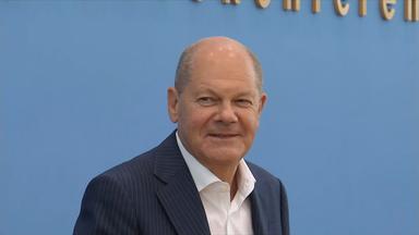 Unzufrieden mit Kanzler und Regierung