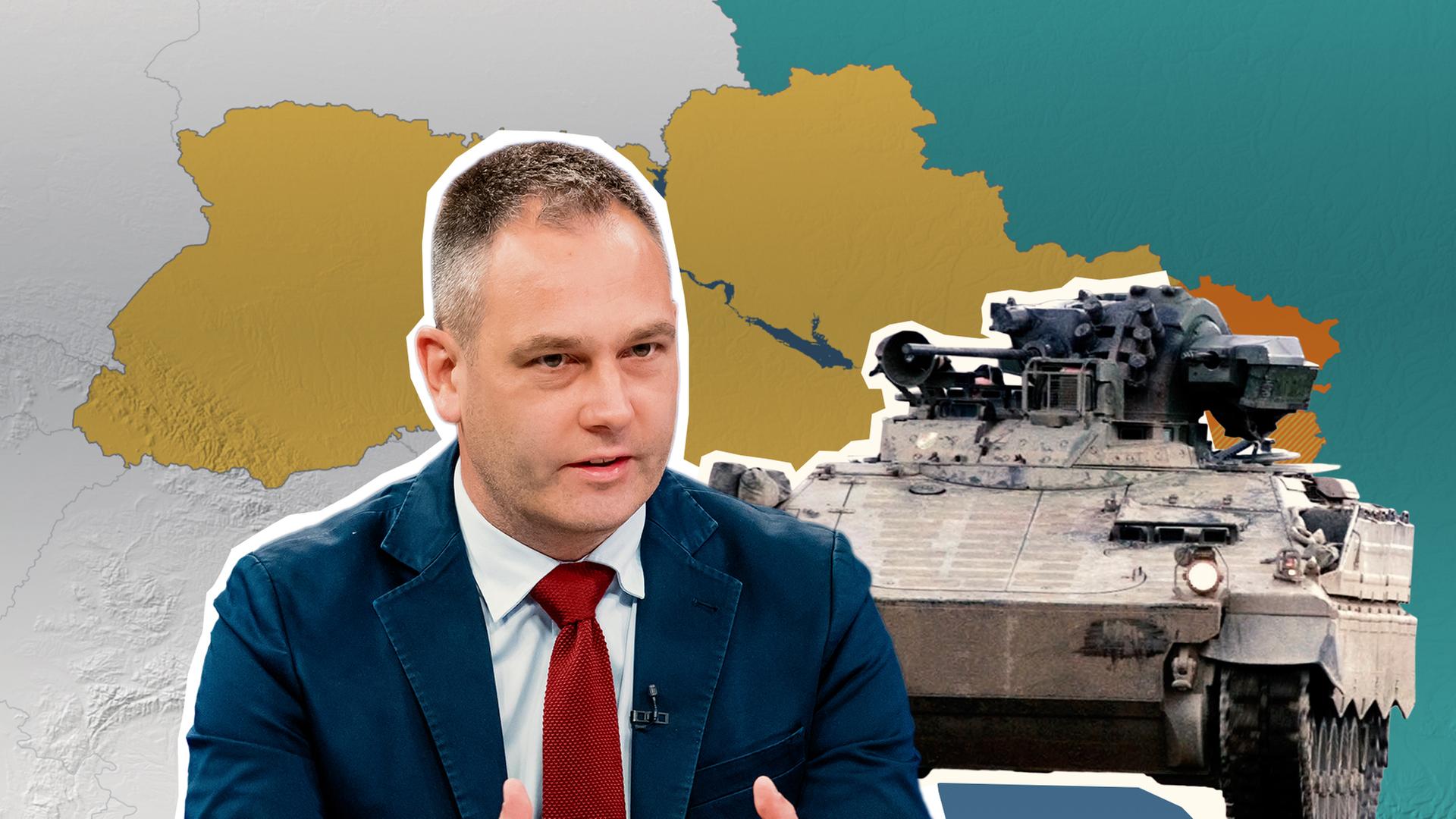 Marder Panzer und Gustav Gressel vor Ukraine Karte