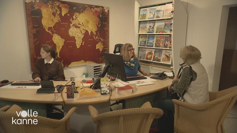 Urlaubsbuchung im Reisebüro oder online?