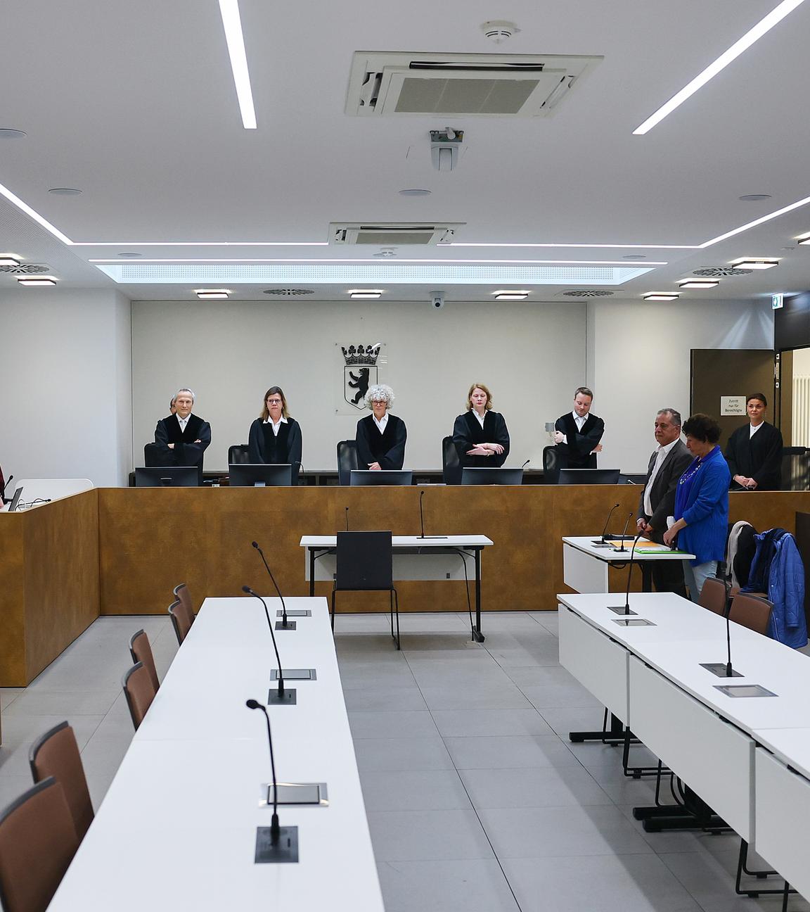 Richterin Doris Husch (M) führt den Vorsitz im Kammergerichts-Prozess gegen insgesamt vier mutmaßliche Mitglieder der radikal-islamistischen Hamas, aufgenommen am 25.02.2026