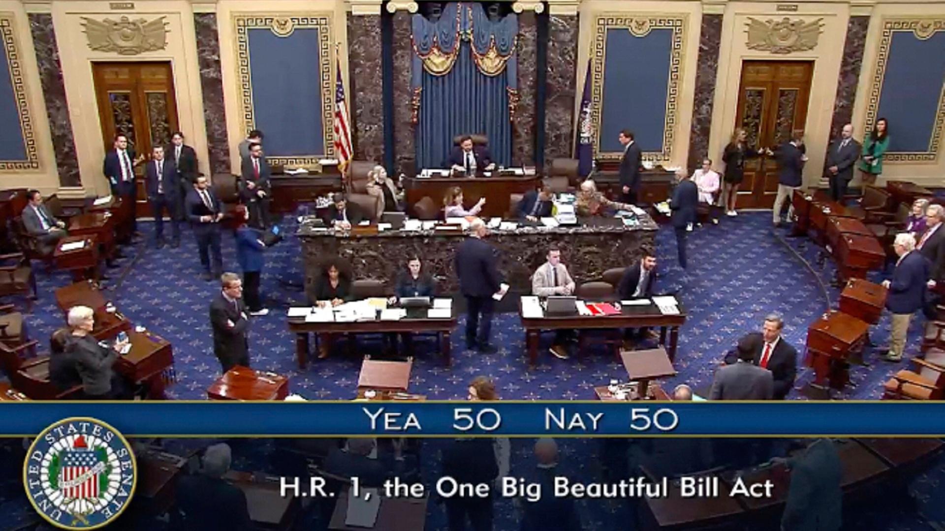 USA, Washington: US-Senat billigt Trumps Steuergesetz 