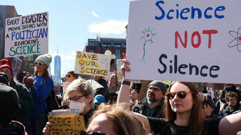 US-Wissenschaftler protestieren in New York