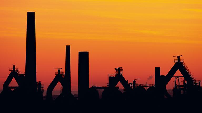 Völklinger Hütte im Abendrot.