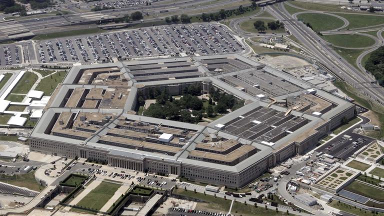 Eine Luftaufnahme des Pentagon-Gebäudes in Washington