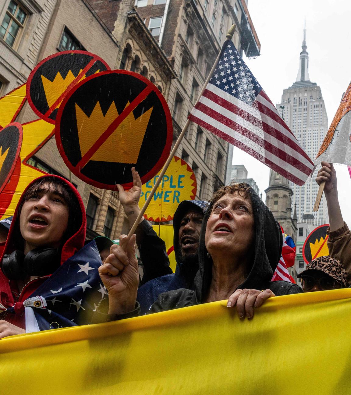 Unter dem Motto "No Kings" (Keine Könige) demonstrierten Menschen in New York gegen US-Präsident Trump.