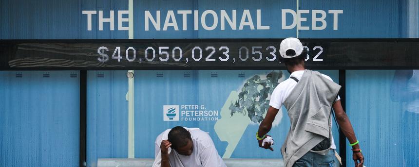 U.S. National Debt Passes $40 Trillion