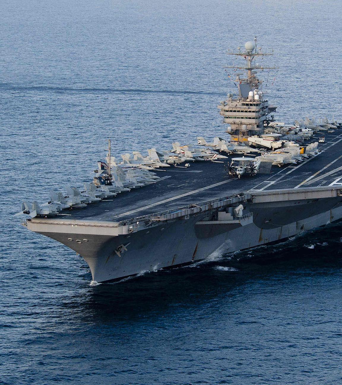 Der Flugzeugträger "USS Abraham Lincoln" im Arabischen Meer.