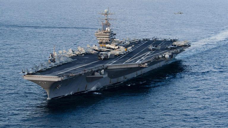 Der Flugzeugträger "USS Abraham Lincoln" im Arabischen Meer.
