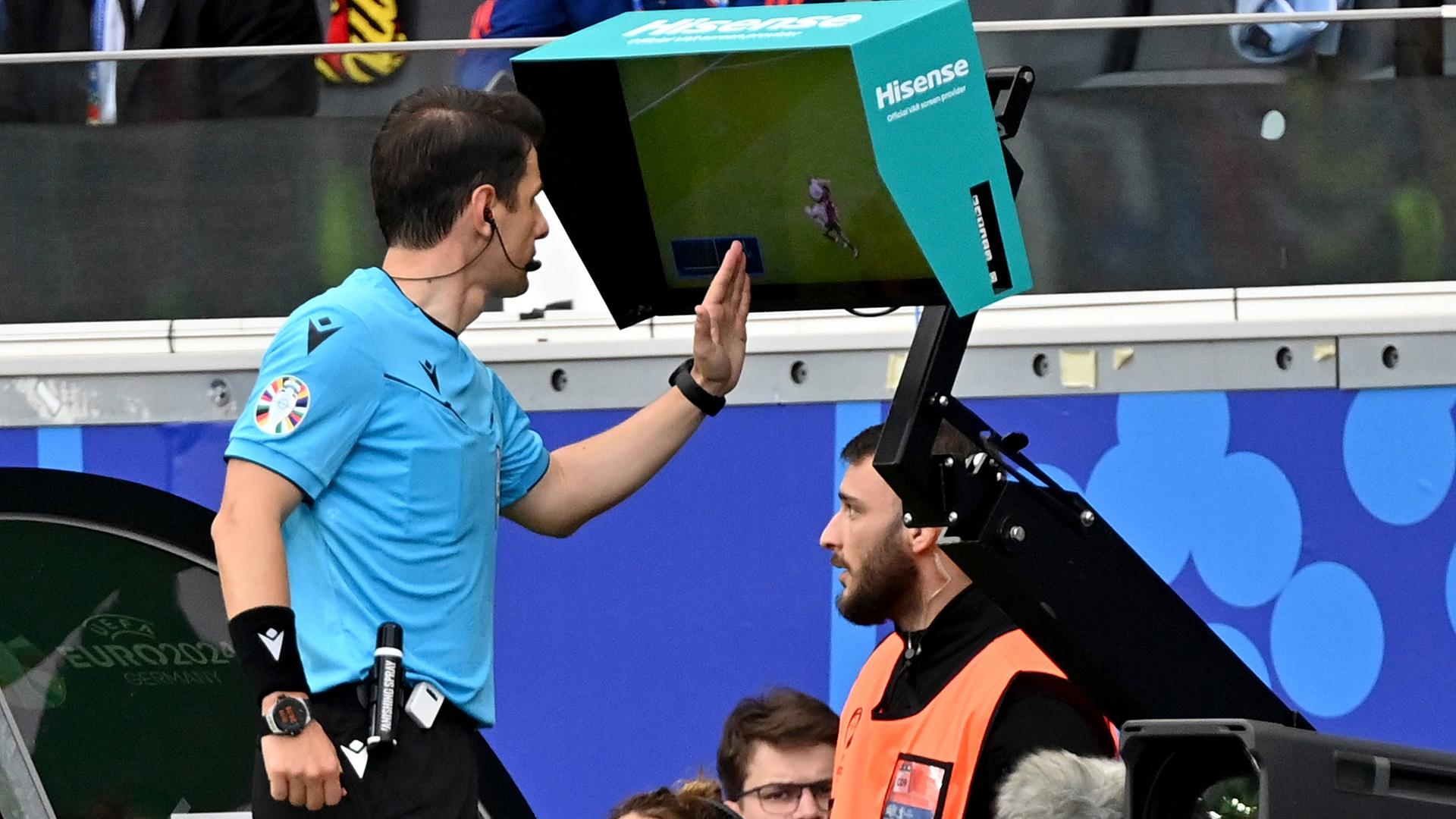 Bastian Dankert in der Review-Area