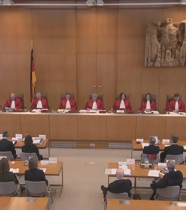 Vaterschafts-Rechte im Bundesverfassungsgericht