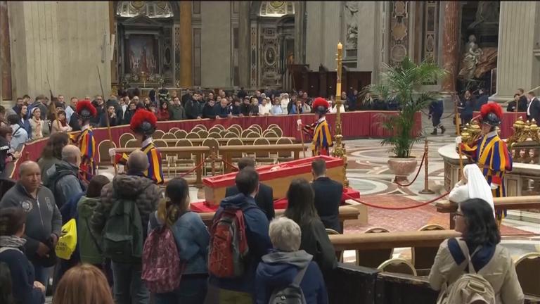 Papstverabschiedung im Vatikan